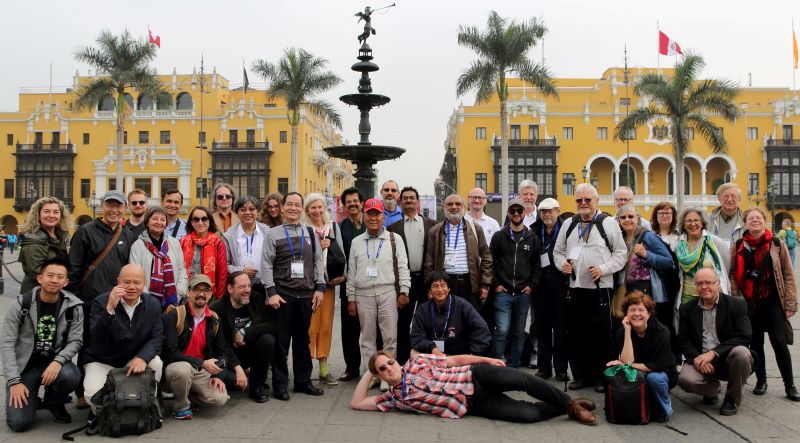 ISUD group photo at the Plaza de Armas, Lima, Peru